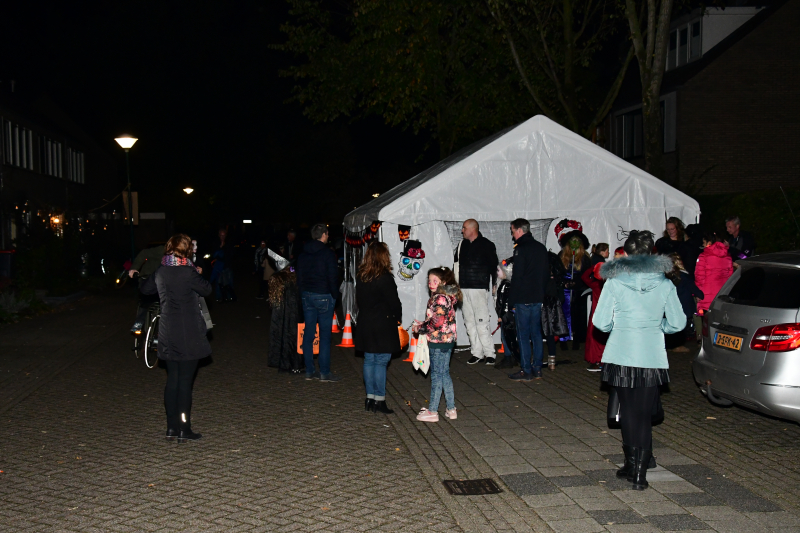 Eemnes omgetoverd in Halloweenstad