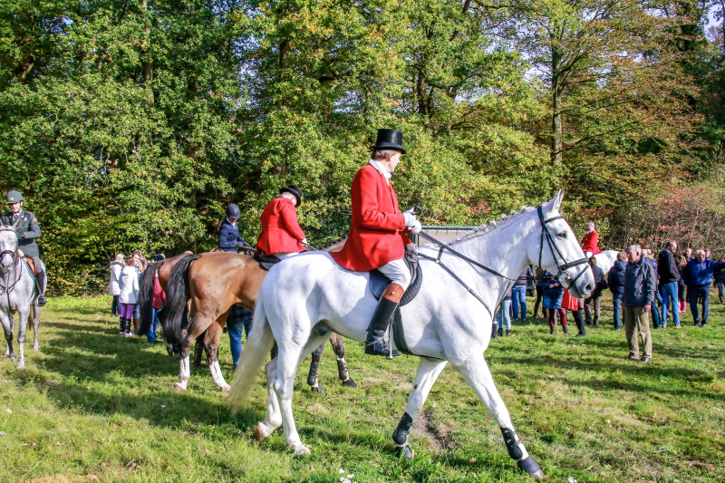 Veel publiek bij eerste slipjacht van het seizoen