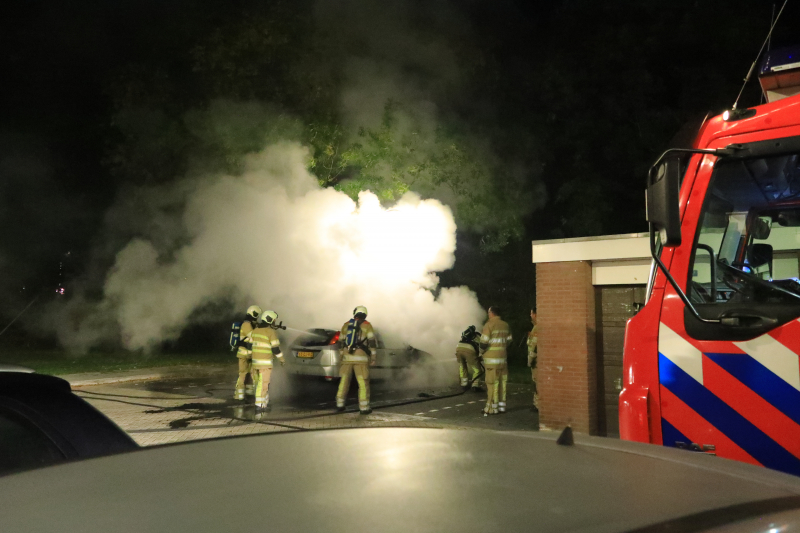 Auto brandt uit na starten