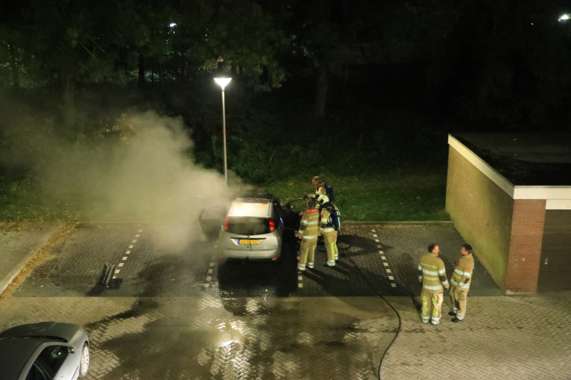 Auto brandt uit na starten