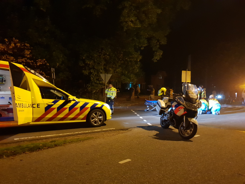 Man op step zwaargewond bij val