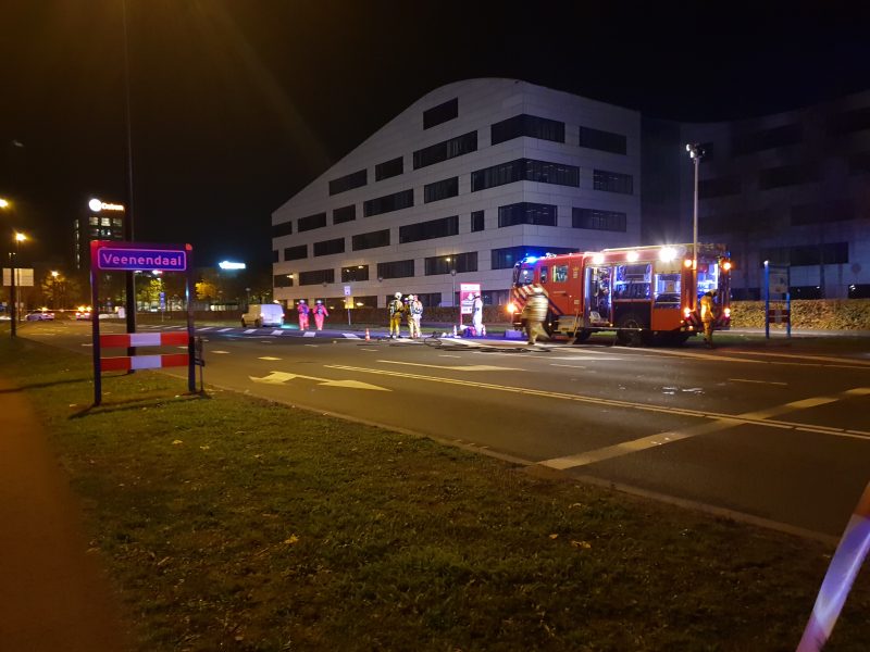 Twee mannen aangehouden met witte bestelbus met vaten