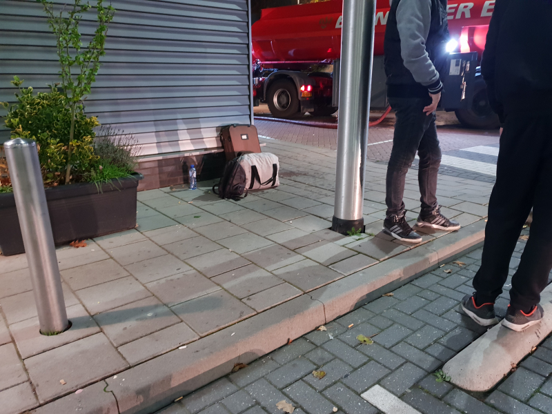 Bestelwagen verwoest na brand