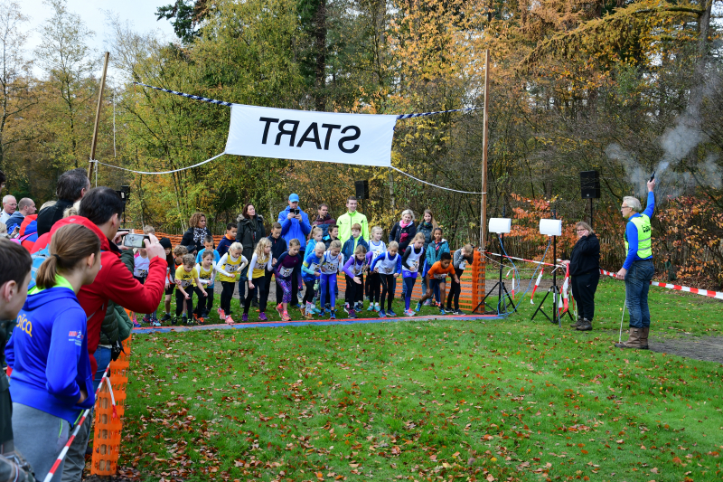 Honderden deelnemers van start bij BAV Zevenlindenloop