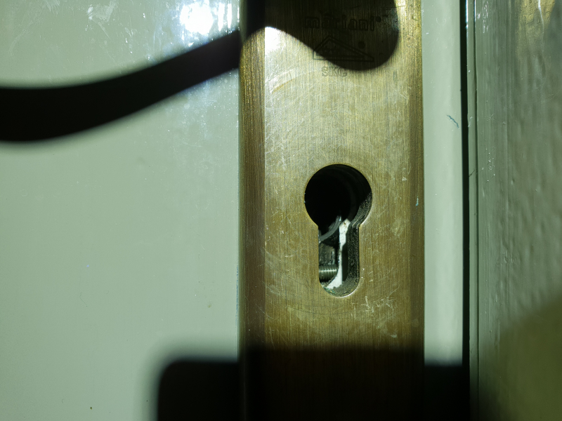 Whatsapp-groep en politie op zoek naar vermoedelijke inbrekers