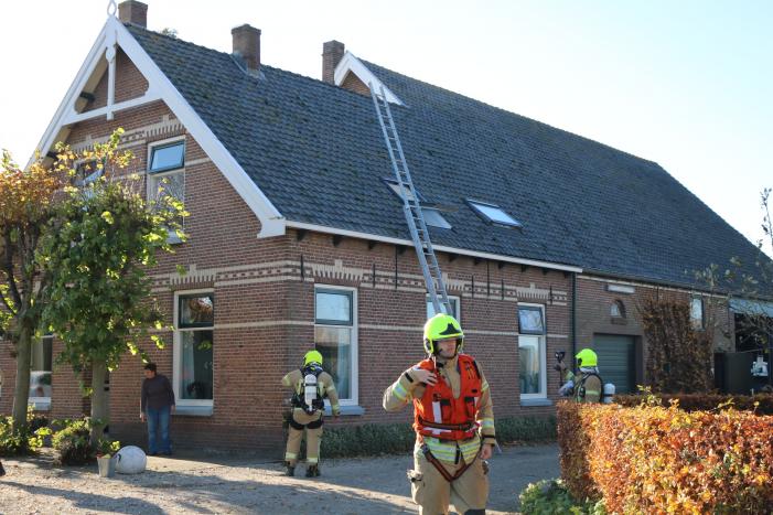 Hardnekkige schoorsteenbrand moeilijk te blussen