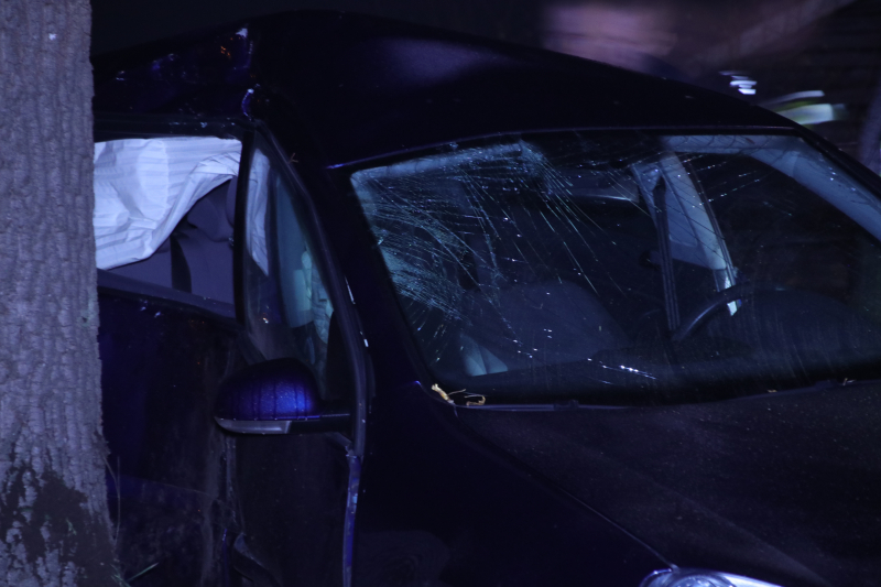 Drie gewonden bij eenzijdig ongeval