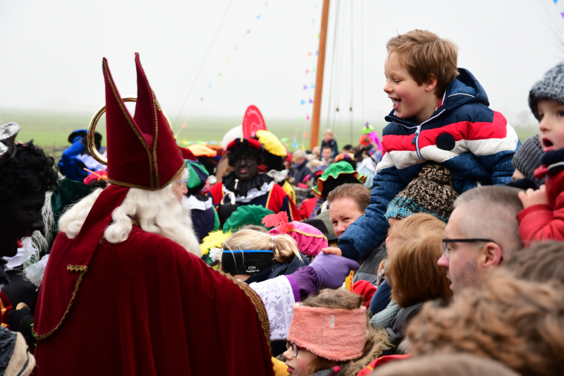 Groot welkom voor Sinterklaas en Zwarte Piet