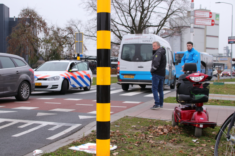 Scootmobieler aangereden op beruchte oversteek