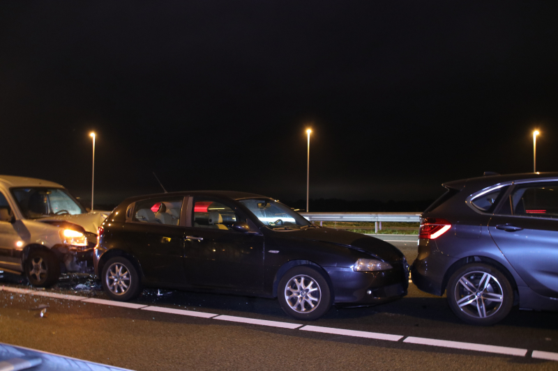 Kettingbotsing op afrit