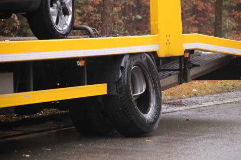 Auto total-loss na flinke aanrijding