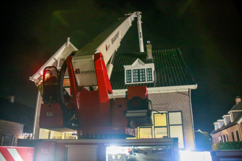 Veel bekijks bij schoorsteenbrand