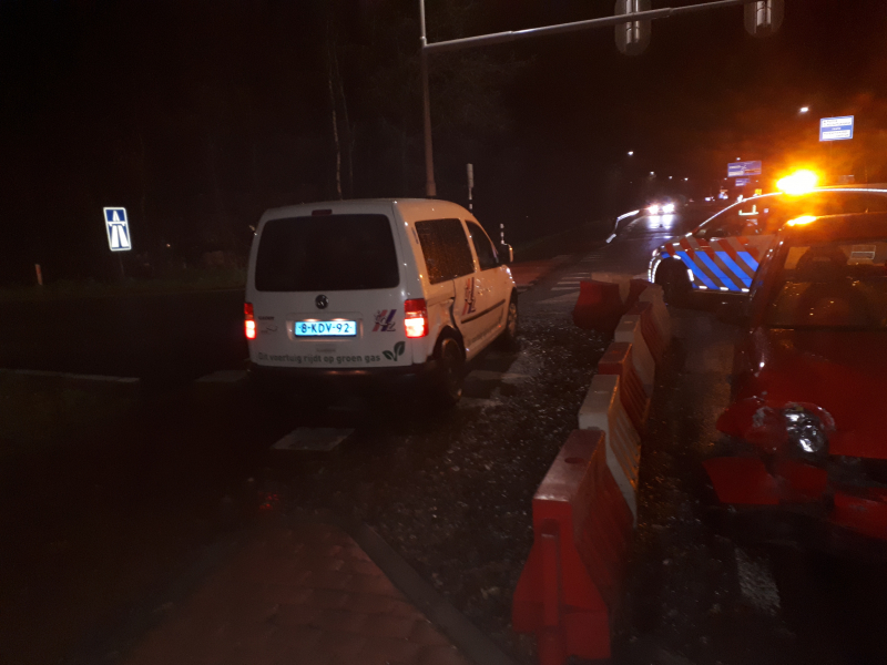 Taxi en personenwagen op elkaar gebotst