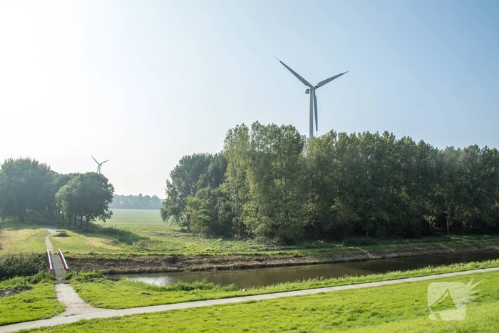 Monteurs gewond bij brand in windmolen