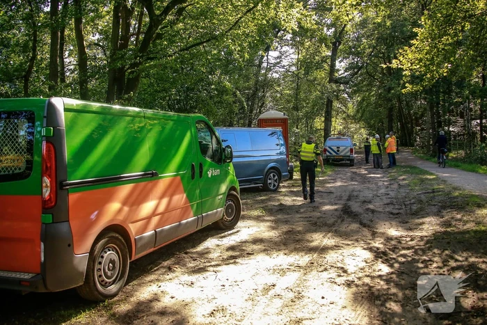 Granaat gevonden langs spoor