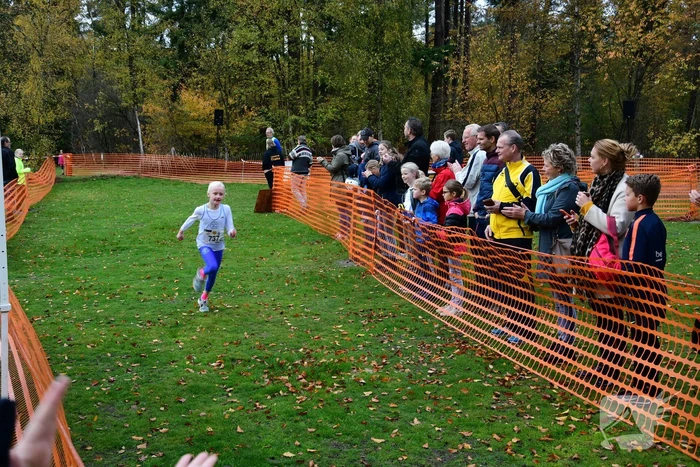 Honderden deelnemers van start bij BAV Zevenlindenloop