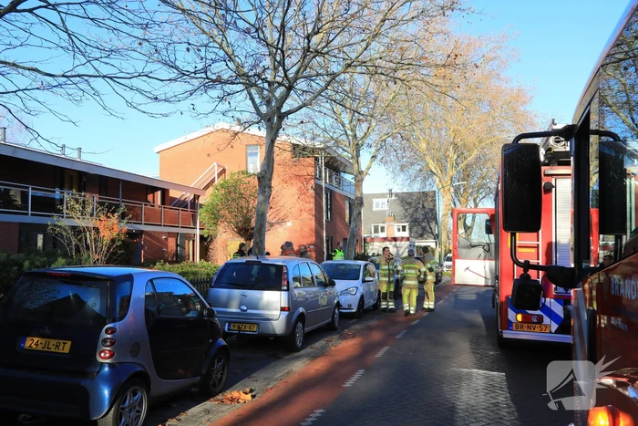 Persoon gewond bij woningbrand