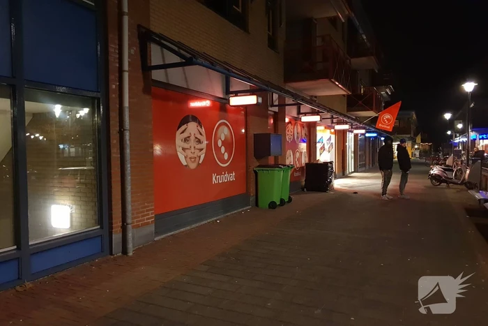 Twee daders voortvluchtig na overval op Kruidvat