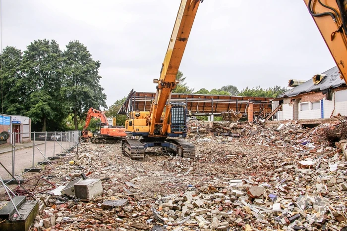 Grond Sportfondsenbad verontreinigd