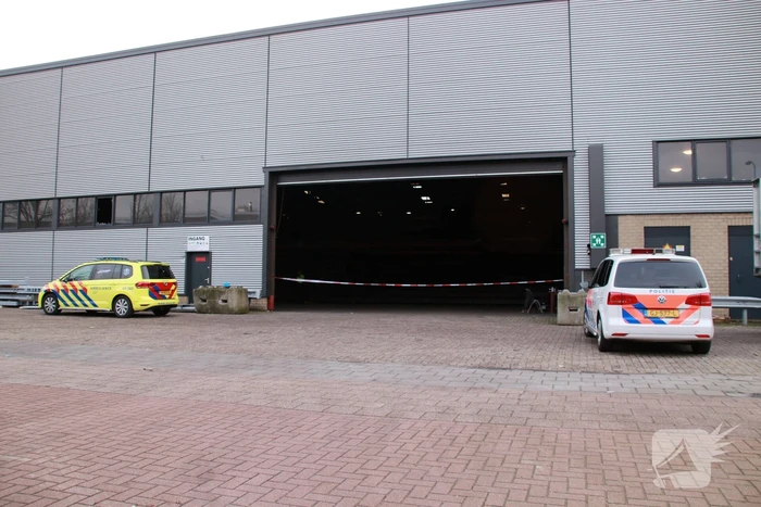 Persoon zwaargewond bij bedrijfsongeval