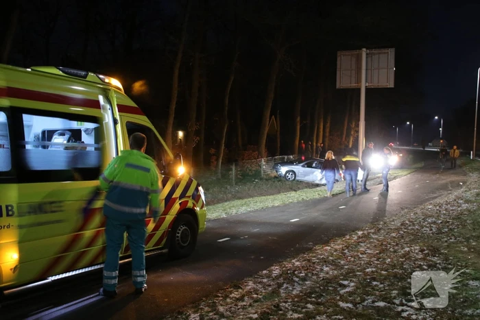 Slippartij eindigt in droge sloot
