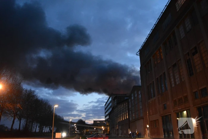 Zeer grote brand bij cementfabriek ENCI