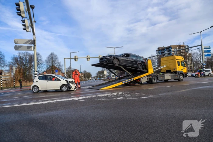 Flinke schade bij ongeval op kruising (Amersfoort)
