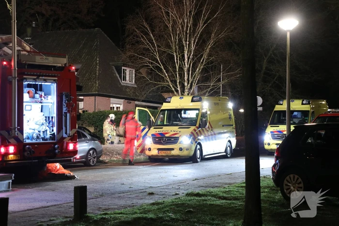 Persoon zwaargewond tijdens werkzaamheden achter woning (Wageningen)