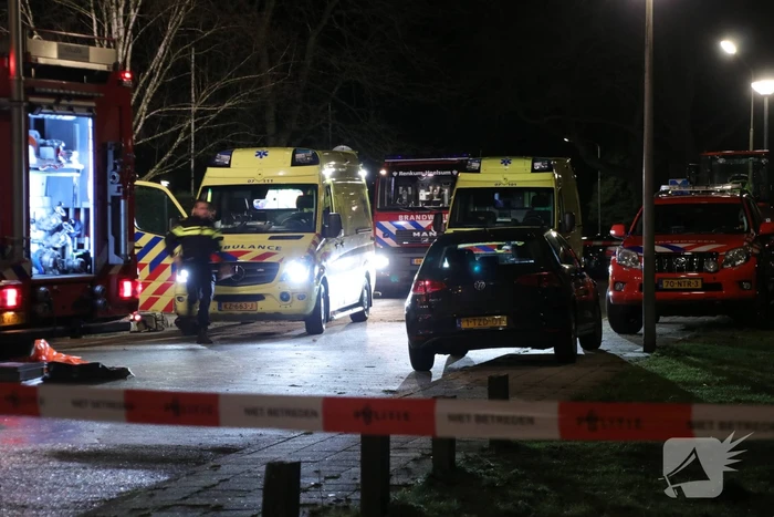 Persoon zwaargewond tijdens werkzaamheden achter woning (Wageningen)