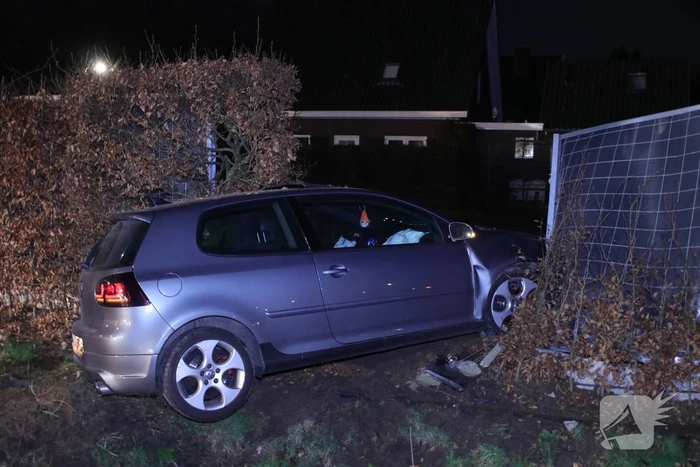 Twee gewonden bij eenzijdig ongeval
