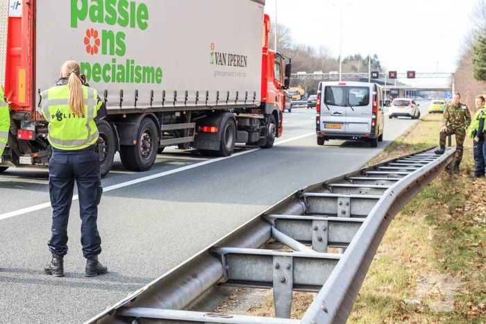 Snelweg-loper aangereden door vrachtwagen (Zeist)
