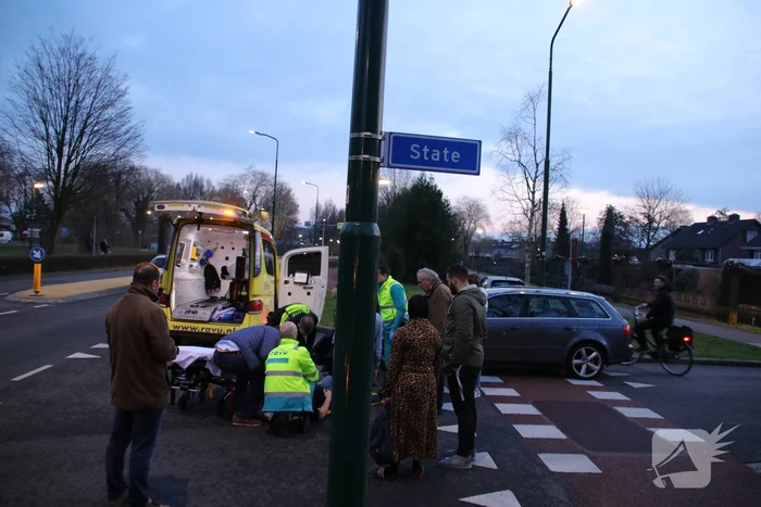 Fietser breekt been bij aanrijding met auto