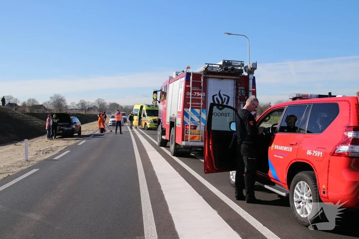 Gewonde bij kop-staart aanrijding tussen drie voertuigen (Voorst)