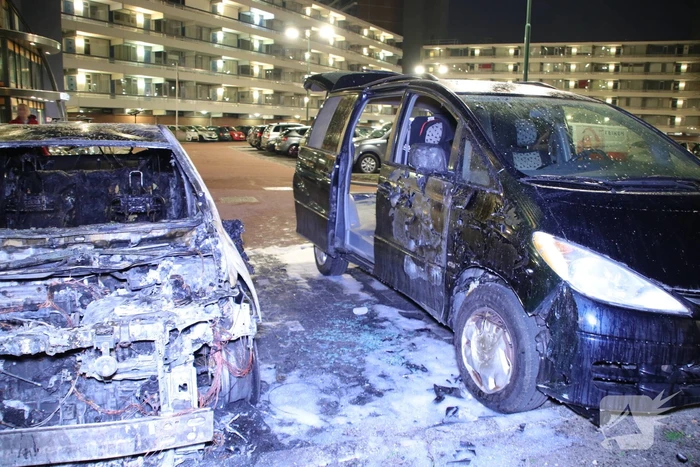 Auto verwoest door brand (Veenendaal)