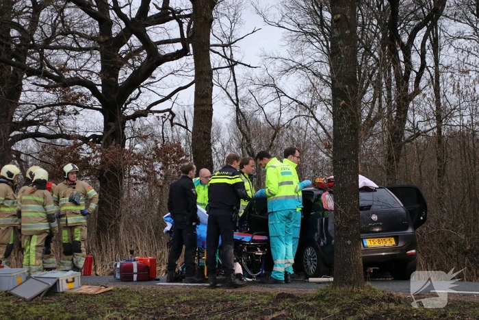 Persoon bekneld bij eenzijdig ongeval (Woudenberg)