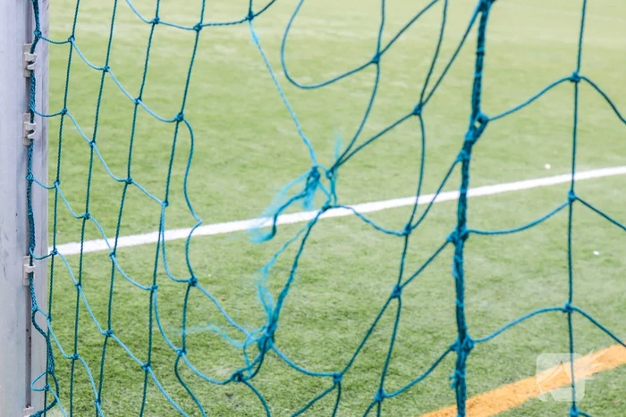 Doelen vernield voetbalclub VVZA (Amersfoort)