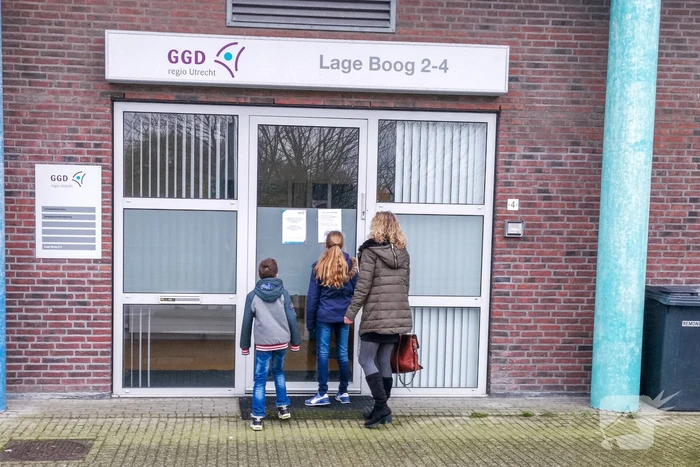 Vaccinatielokatie verplaatst door lekkage (Amersfoort)