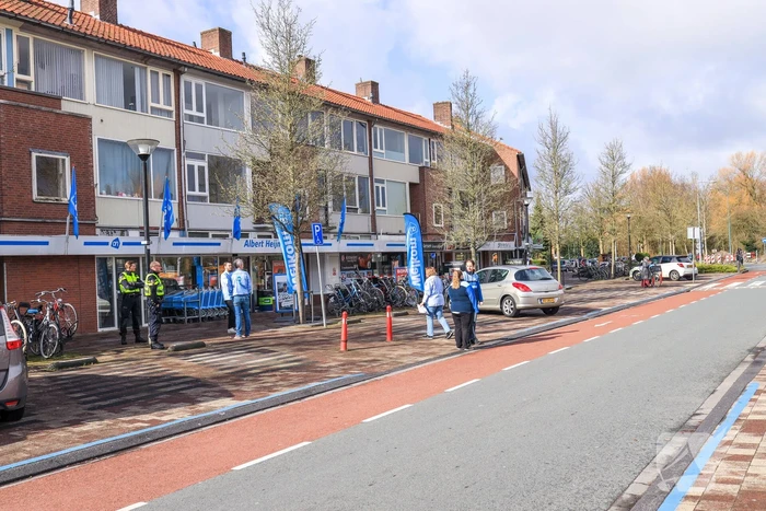 Albert Heijn ontruimd na vreemde lucht