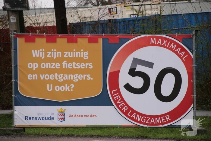 Renswoude plaatst borden om de Dorpsstraat veiliger te maken