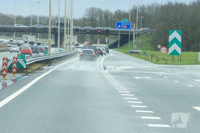 Auto uit de bocht gevlogen
