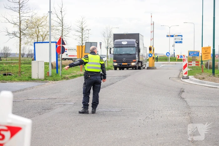 Verkeerscontrole combinatie-voertuigen