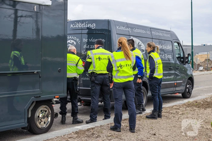 Verkeerscontrole combinatie-voertuigen