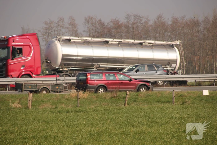 Flinke file door kopstaartbotsing, A1