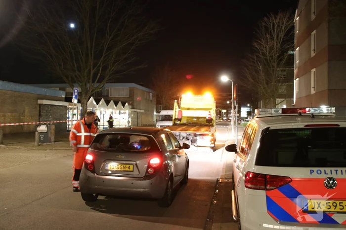 Drie aanhoudingen na poging brandstichting supermarkt, Operaplein