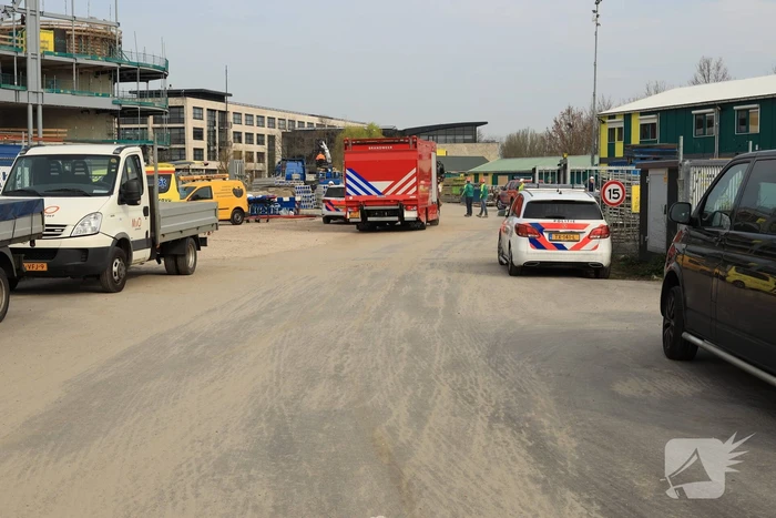 Persoon ernstig gewond op bouwplaats