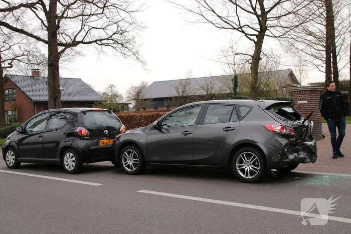 Ravage bij kop-staart aanrijding