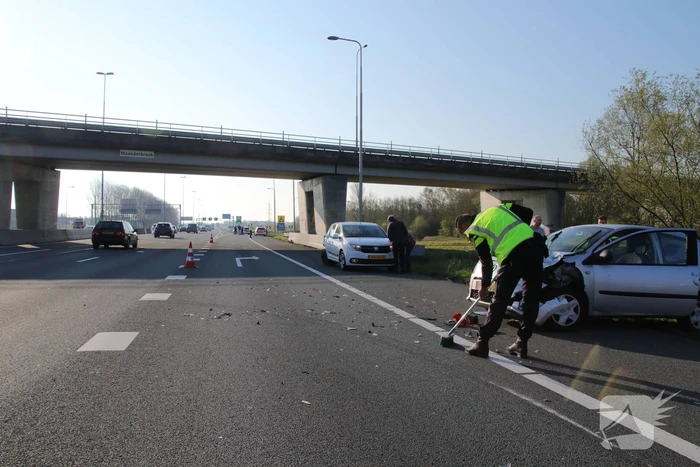 Snelweg afgesloten na meerdere ongevallen