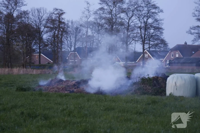 Broei veroorzaakt afvalbrand met veel rookontwikkeling