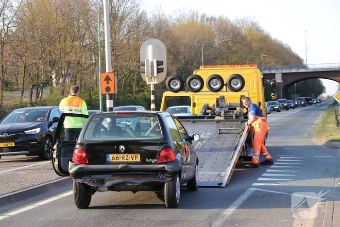 Flinke schade na kop-staartbotsing