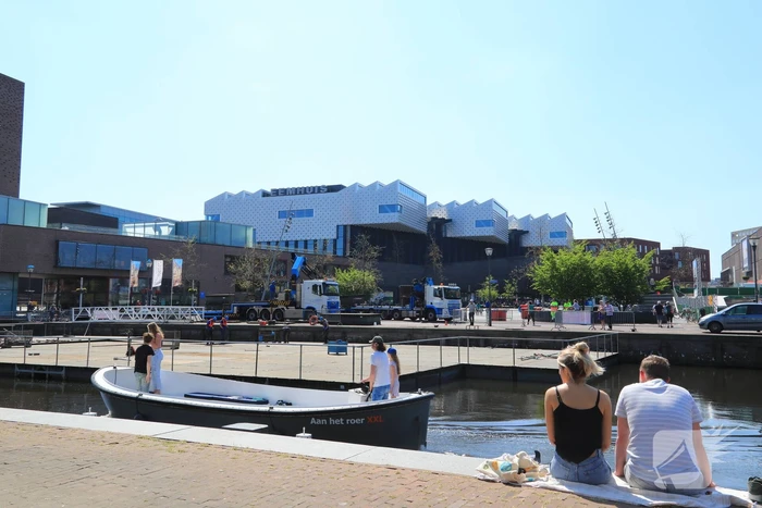 Podium Koningsdag 2019 in volle gang